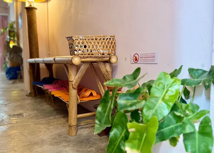 Baan Yentafo - Pink House 3rd Floor Albergue