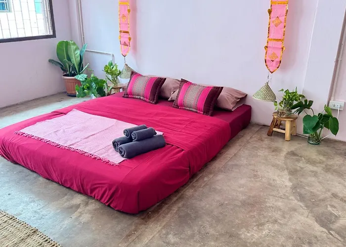 Baan Yentafo - Pink House 3rd Floor