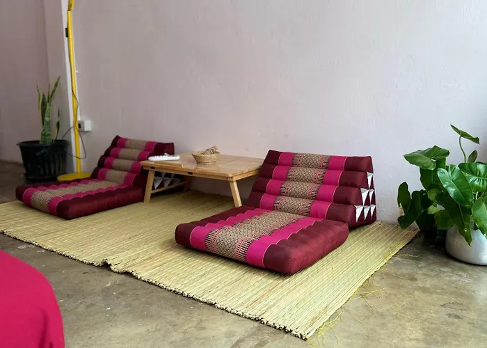 Albergue Baan Yentafo - Pink House 3rd Floor