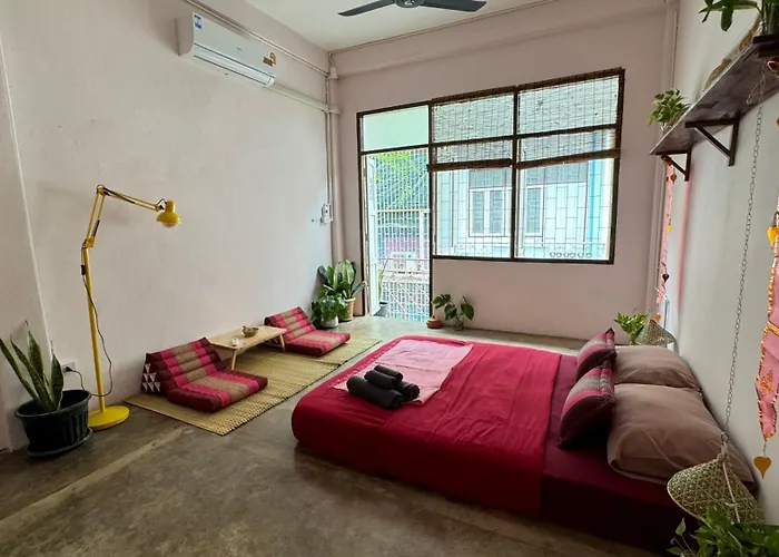 Albergue Baan Yentafo - Pink House 3rd Floor *