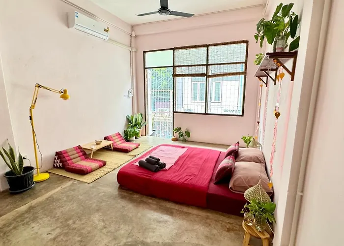 Albergue Baan Yentafo - Pink House 3rd Floor *